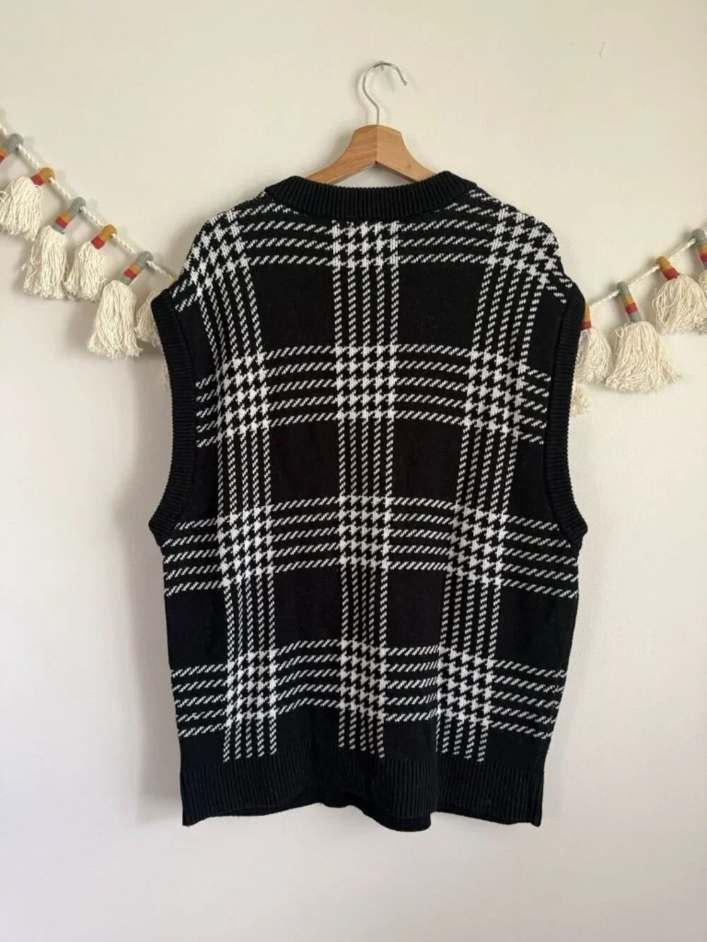 Abercrombie & Fitch Oversized Plaid Vneck Sweater Vest Preppy Layering Men’s L